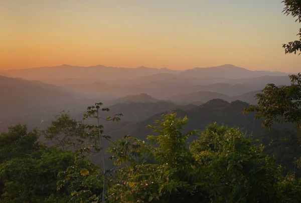 Wandelen op het schiereiland van Nicoya.